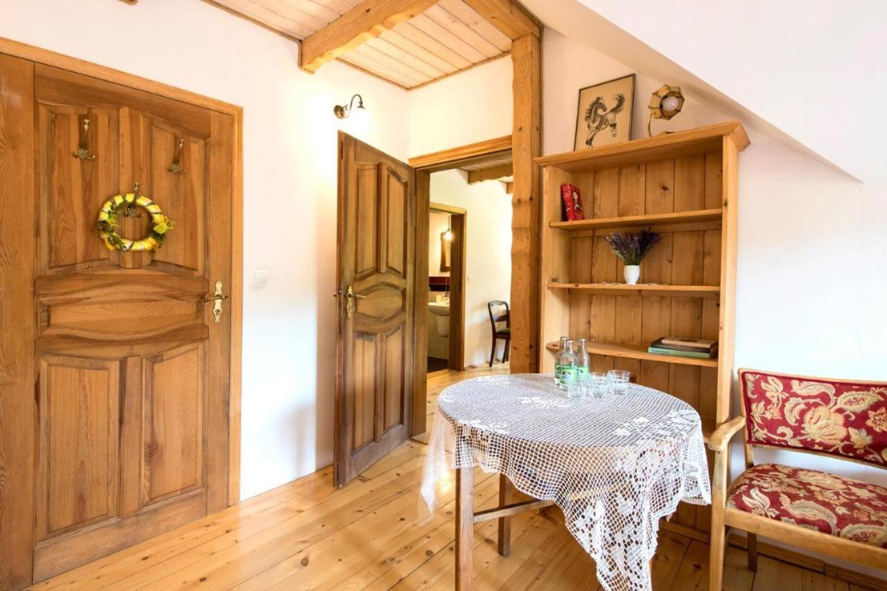 Pensjonat pod Górą Karczmisko Konradow  Exterior foto